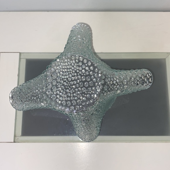 Vintage Hand Blown Glass Bubble Style Fluted Shaped Bowl - Picture 8 of 8